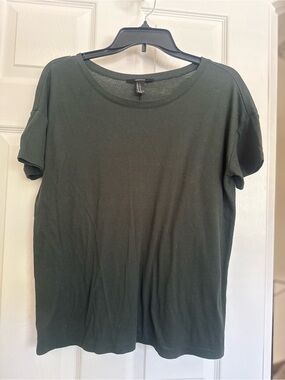 Forever 21 Olive Green Short Sleeve Crewneck Tee